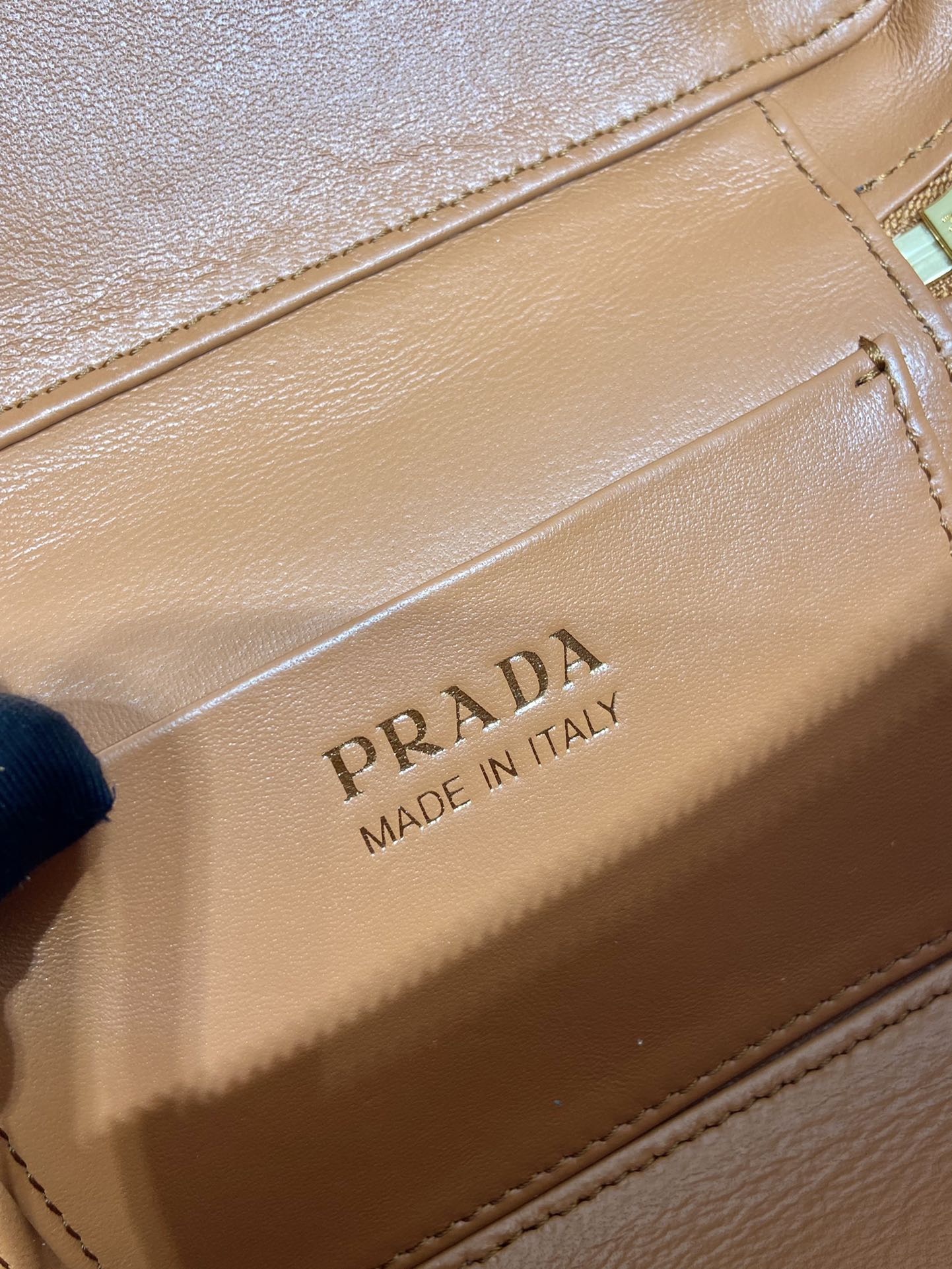 Pra*a leather mini-bag