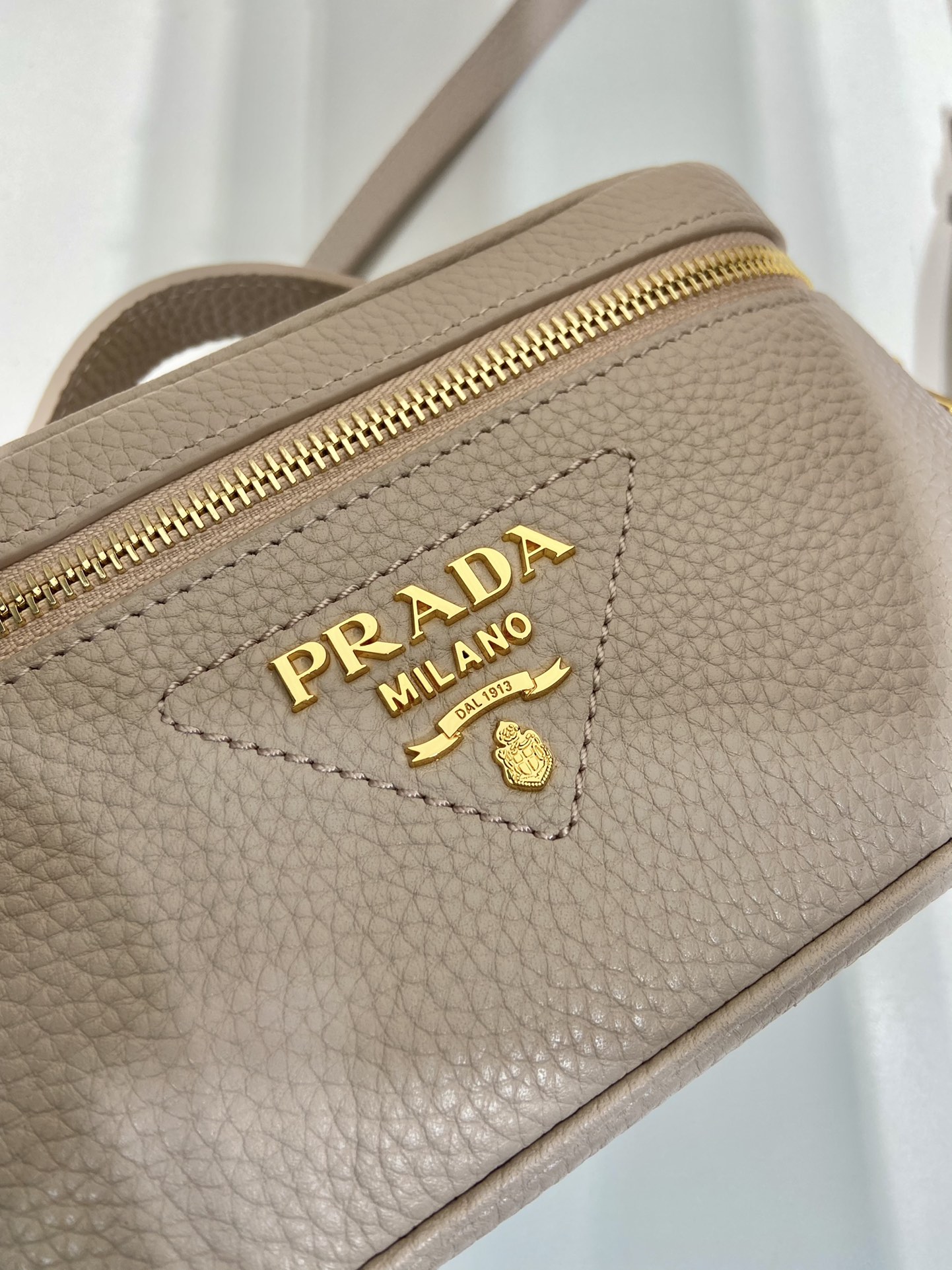 Pra*a leather mini-bag
