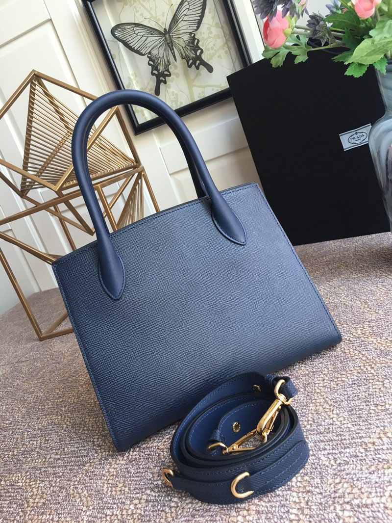 Pra*a monochrome small saffiano bag