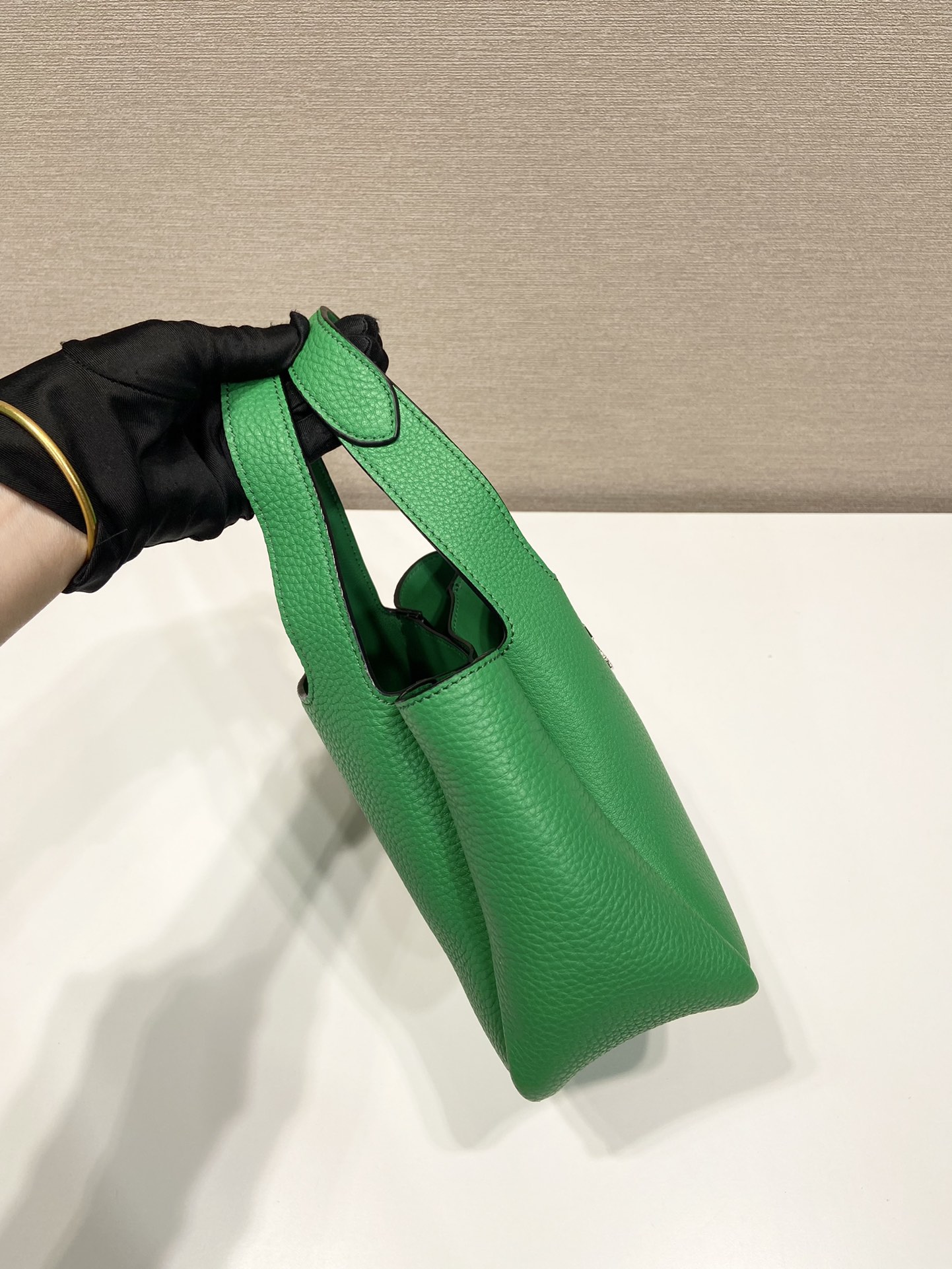 Pra*a leather mini bag
