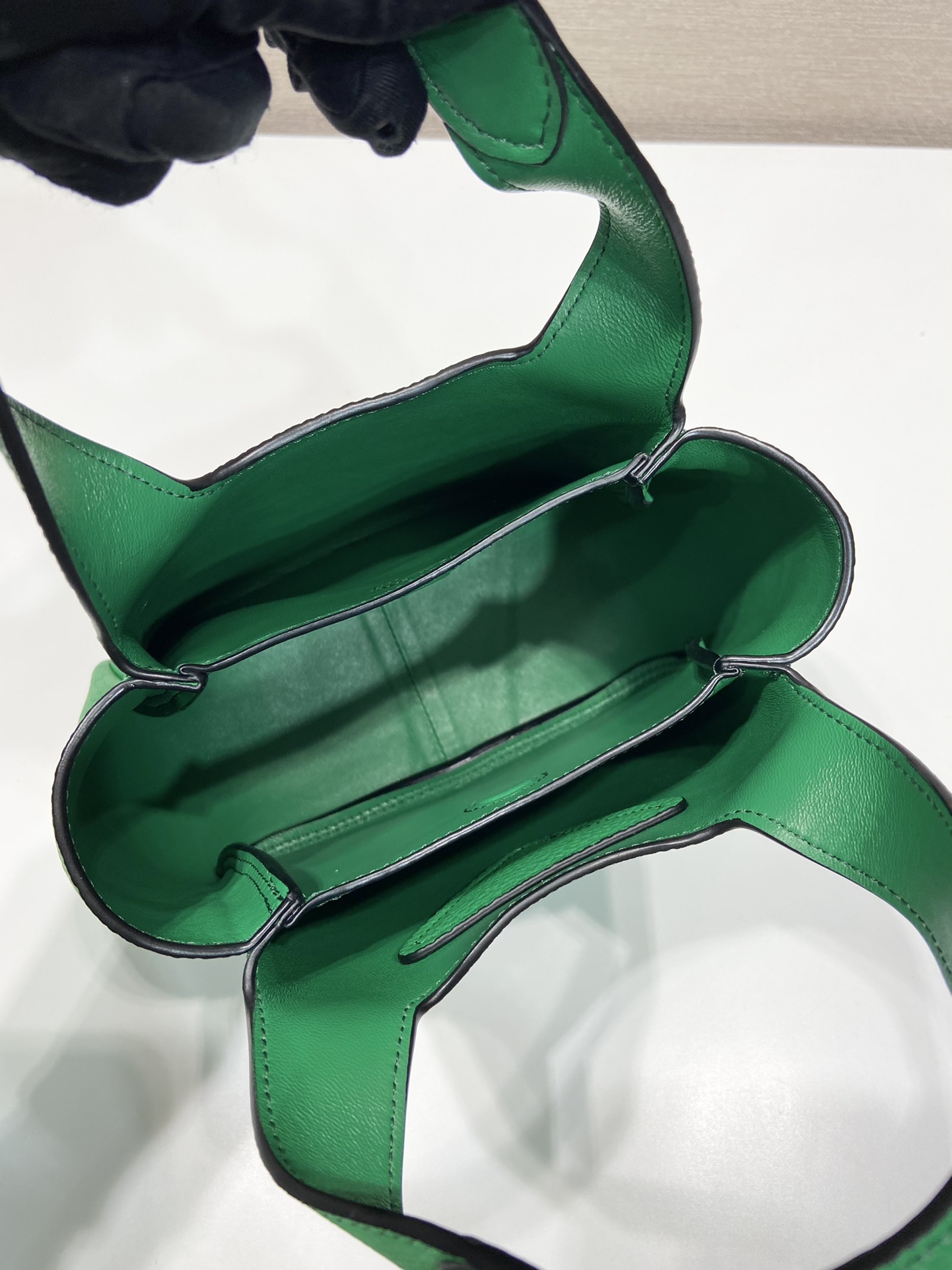 Pra*a leather mini bag