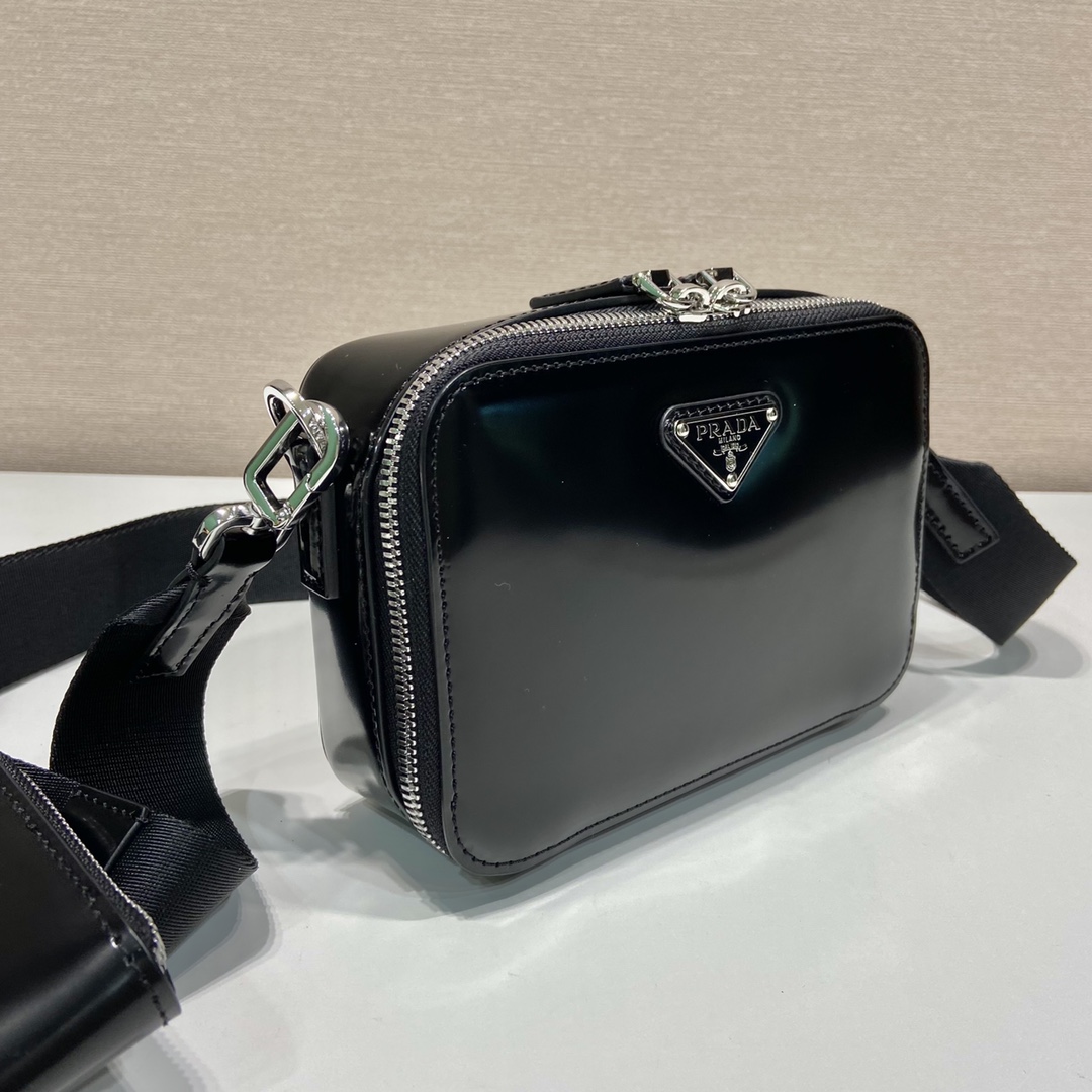 Pra*a small Pra*a brique leather bag