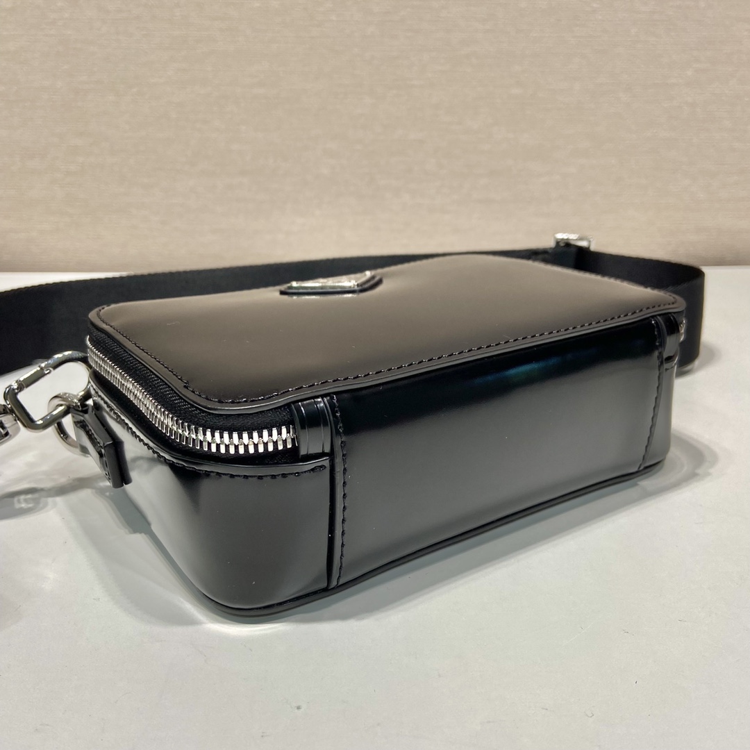 Pra*a small Pra*a brique leather bag