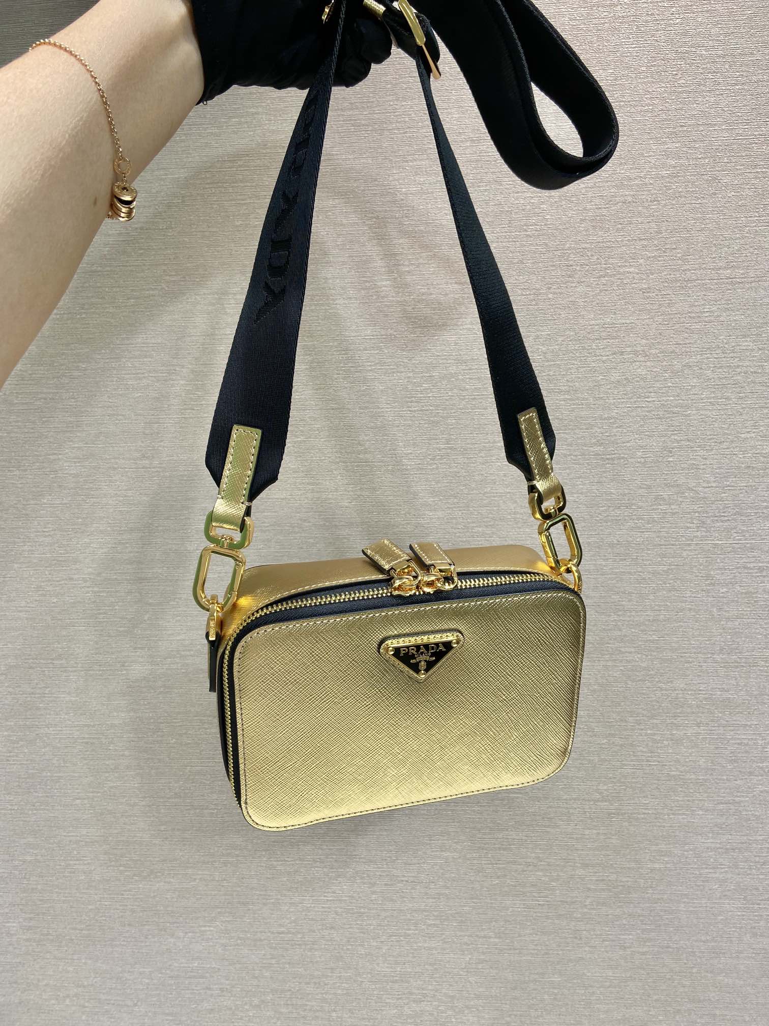 Pra*a small Pra*a brique leather bag