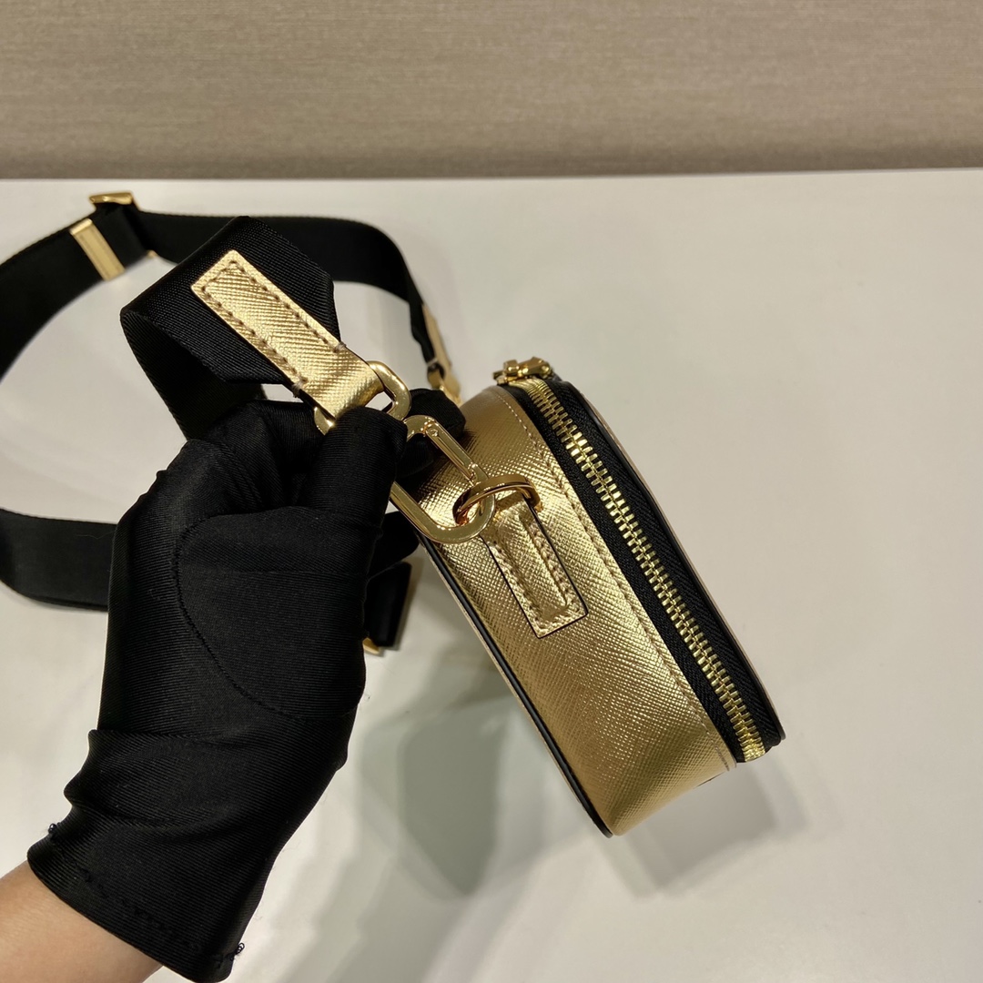 Pra*a small Pra*a brique leather bag