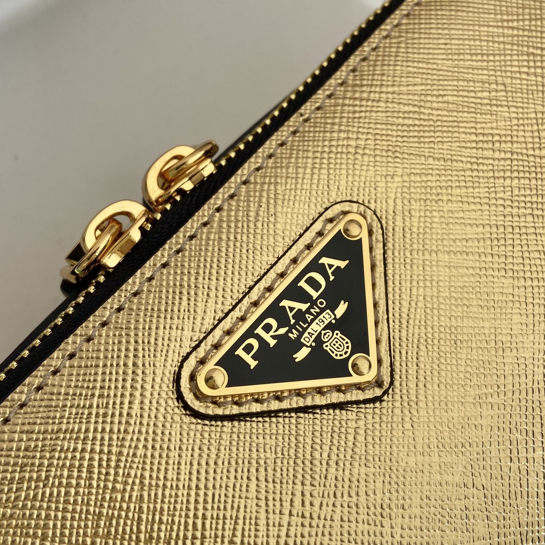Pra*a small Pra*a brique leather bag