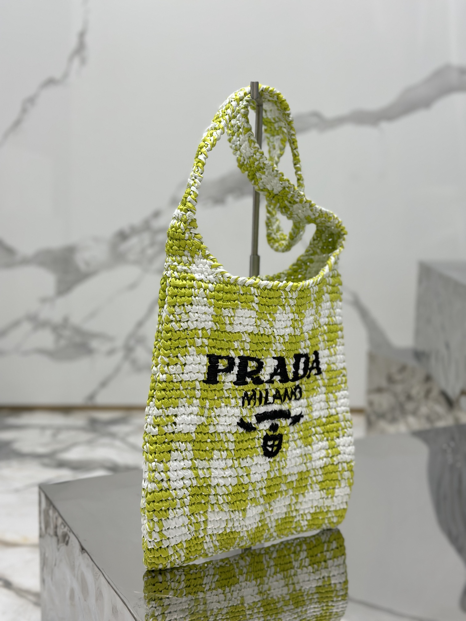 Pra*a crochet bag