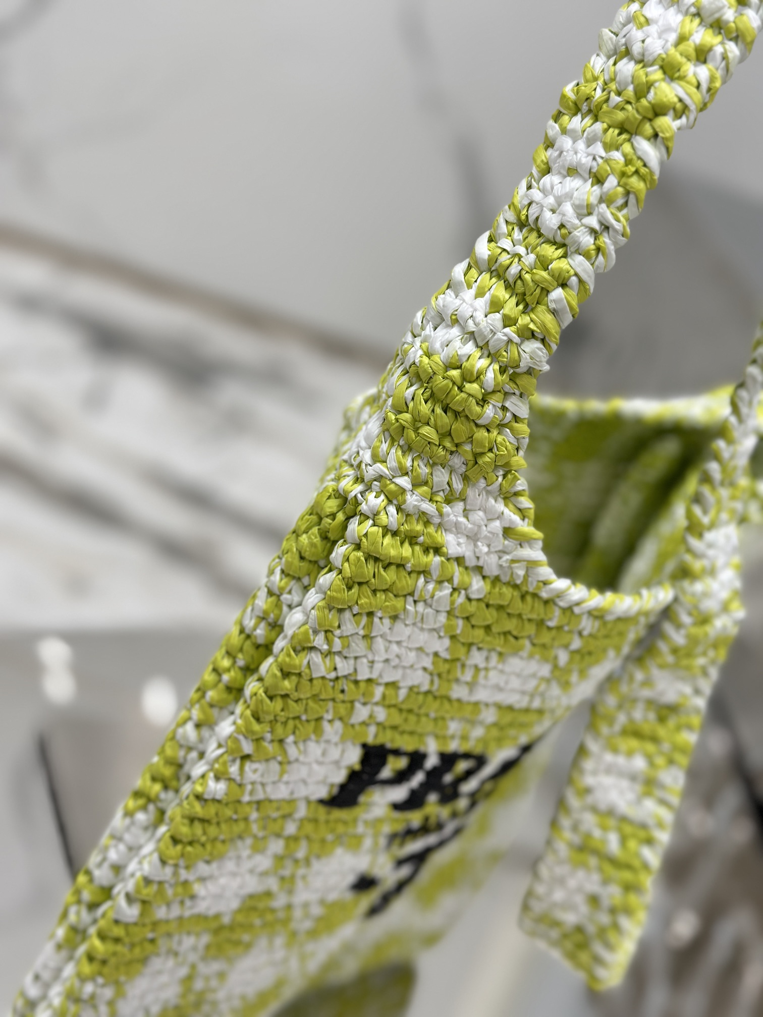 Pra*a crochet bag