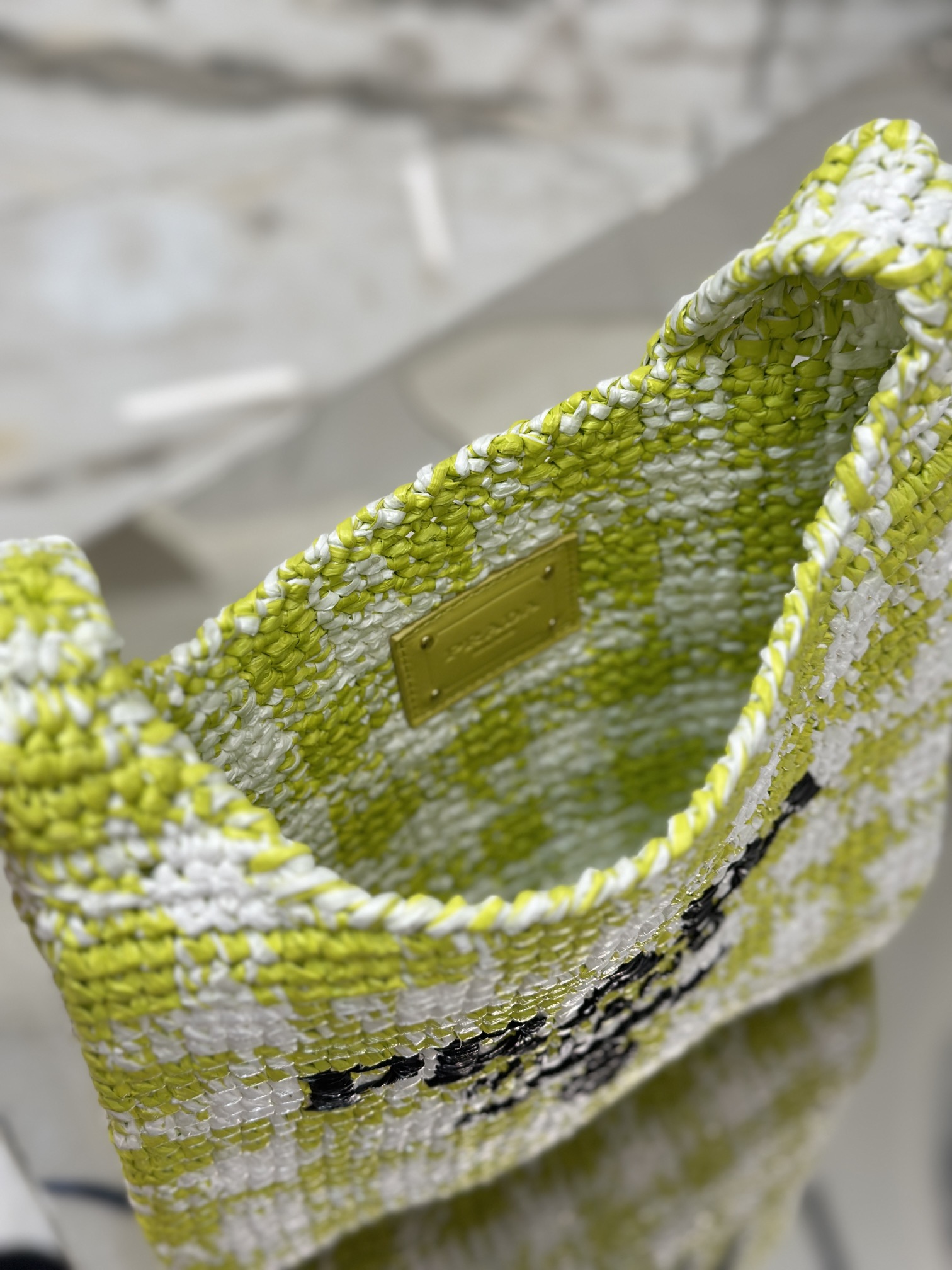 Pra*a crochet bag