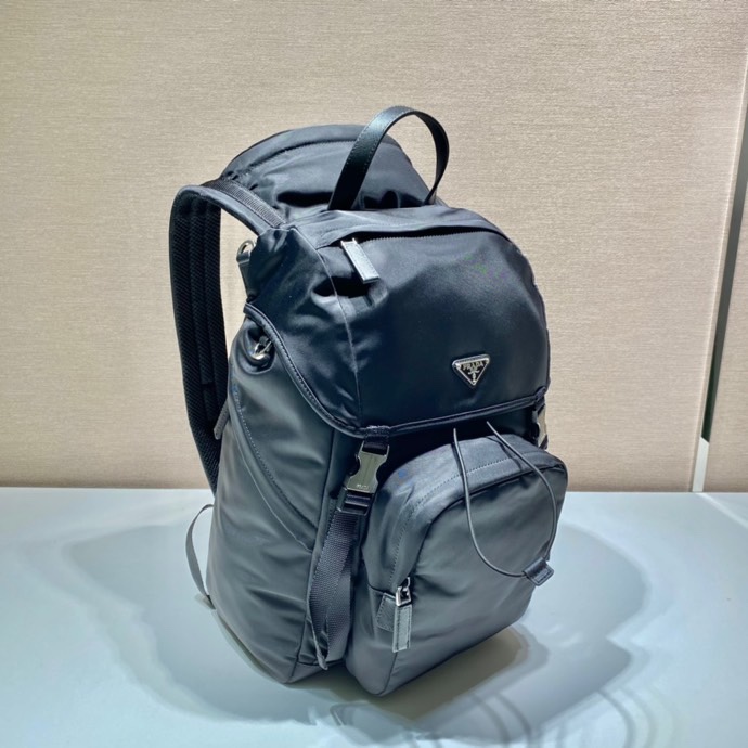 Pra*a  backpack