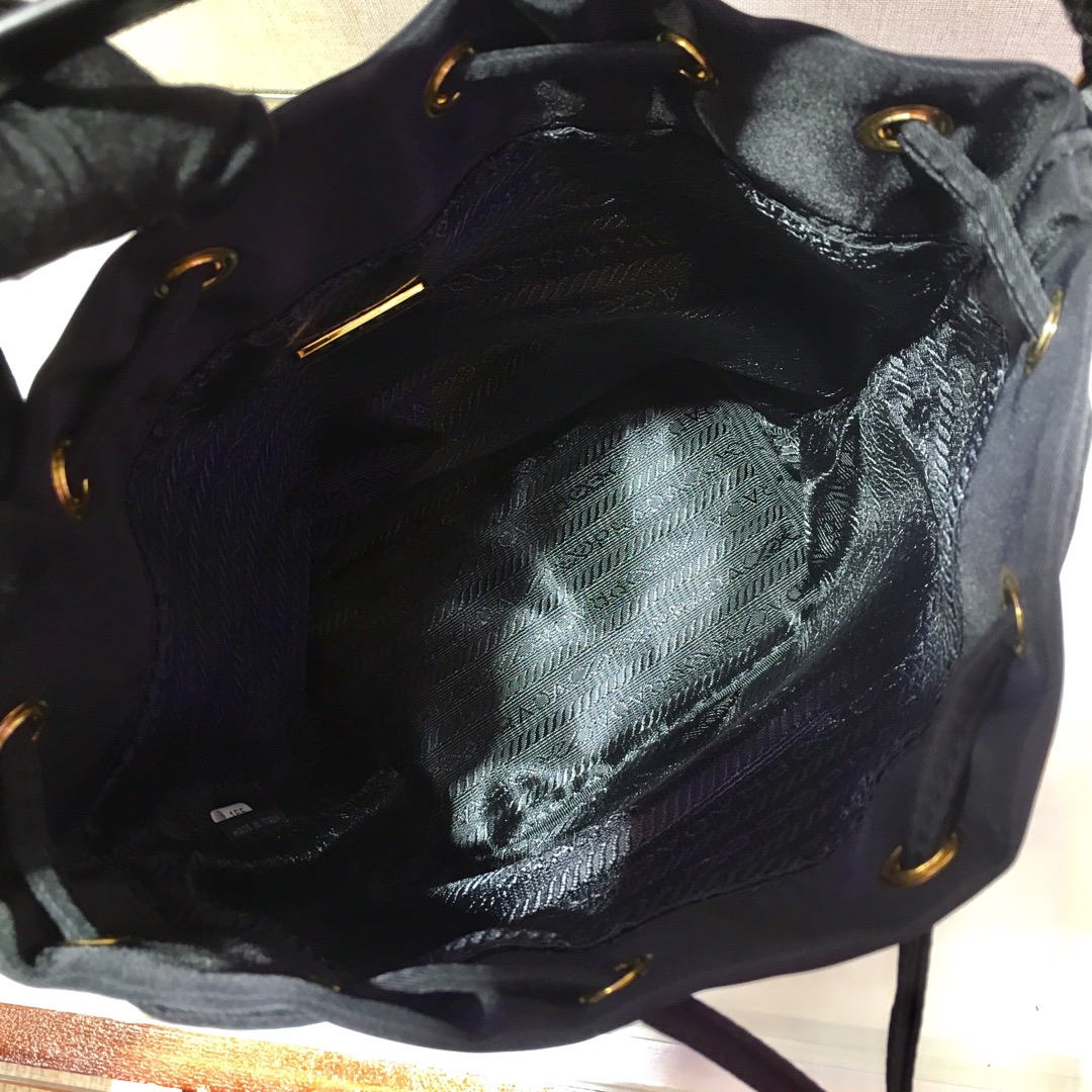 Pra*a duet re-nylon bucket bag