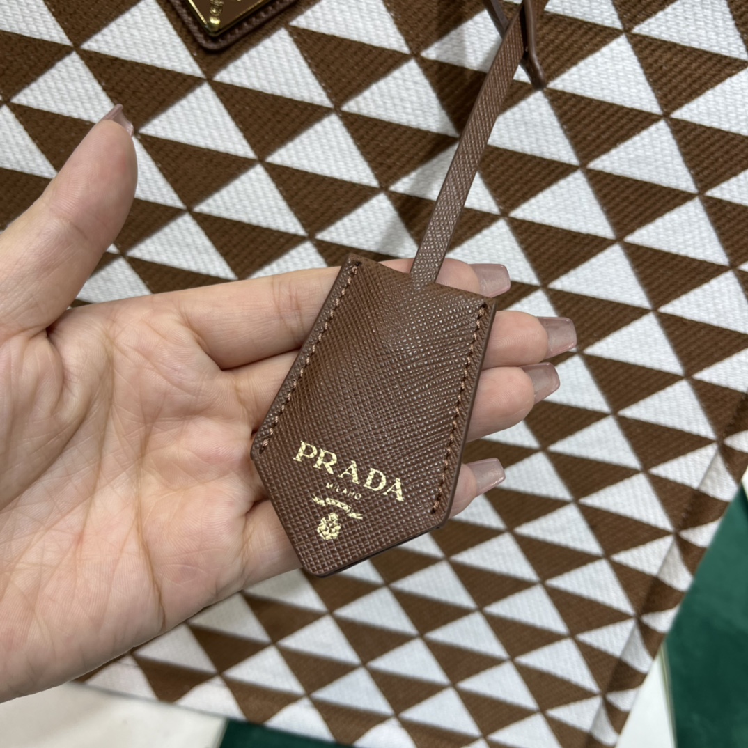 Pra*a symbole embroidered fabric tote bag