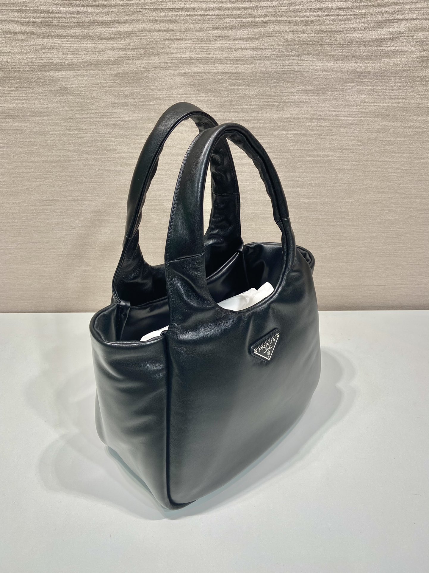 medium padded Pra*a soft nappa leather bag