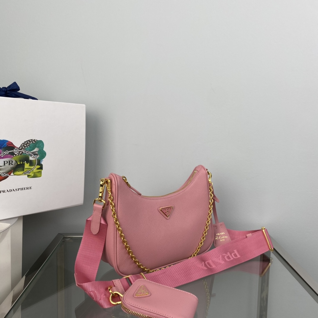 Pra*a re-edition 2005 saffiano leather bag
