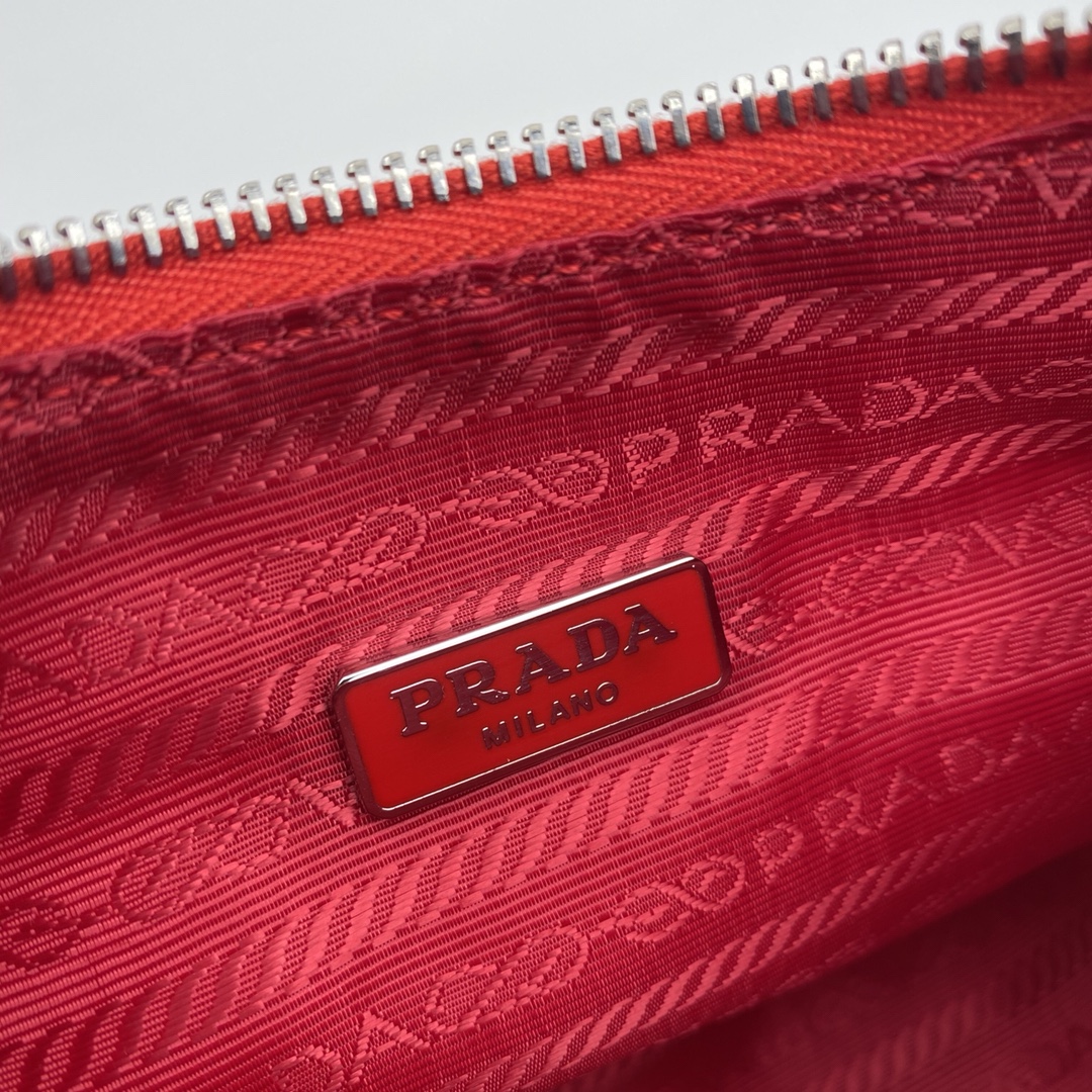 Pra*a re-edition 2005 re-nylon mini bag