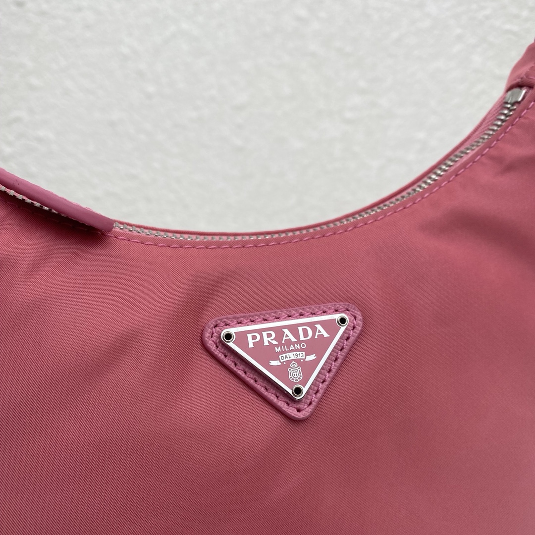 Pra*a re-edition 2005 re-nylon mini bag