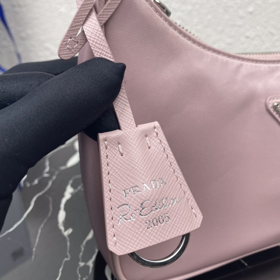 Pra*a re-edition 2005 re-nylon mini bag