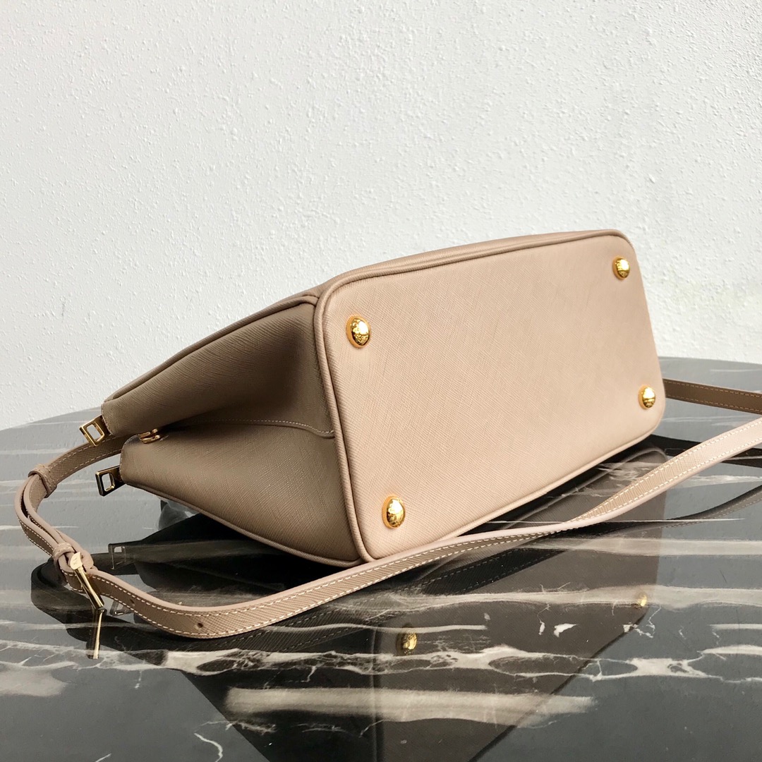 medium Pra*a galleria saffiano leather bag