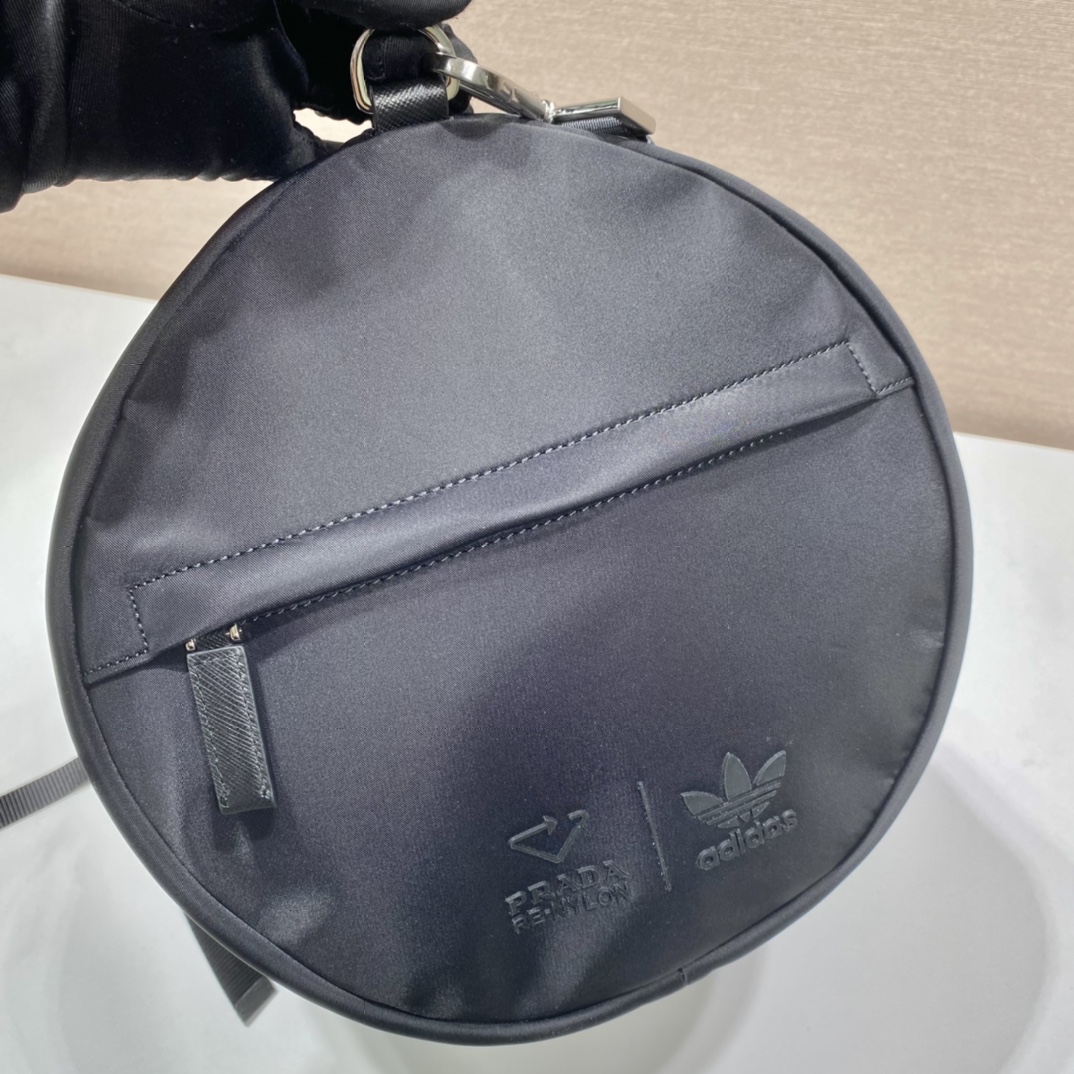 Pra*a nylon and saffiano leather duffle bag
