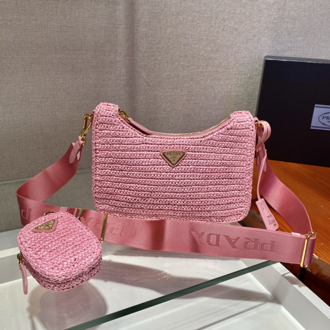Pra*a re-edition 2005 bag