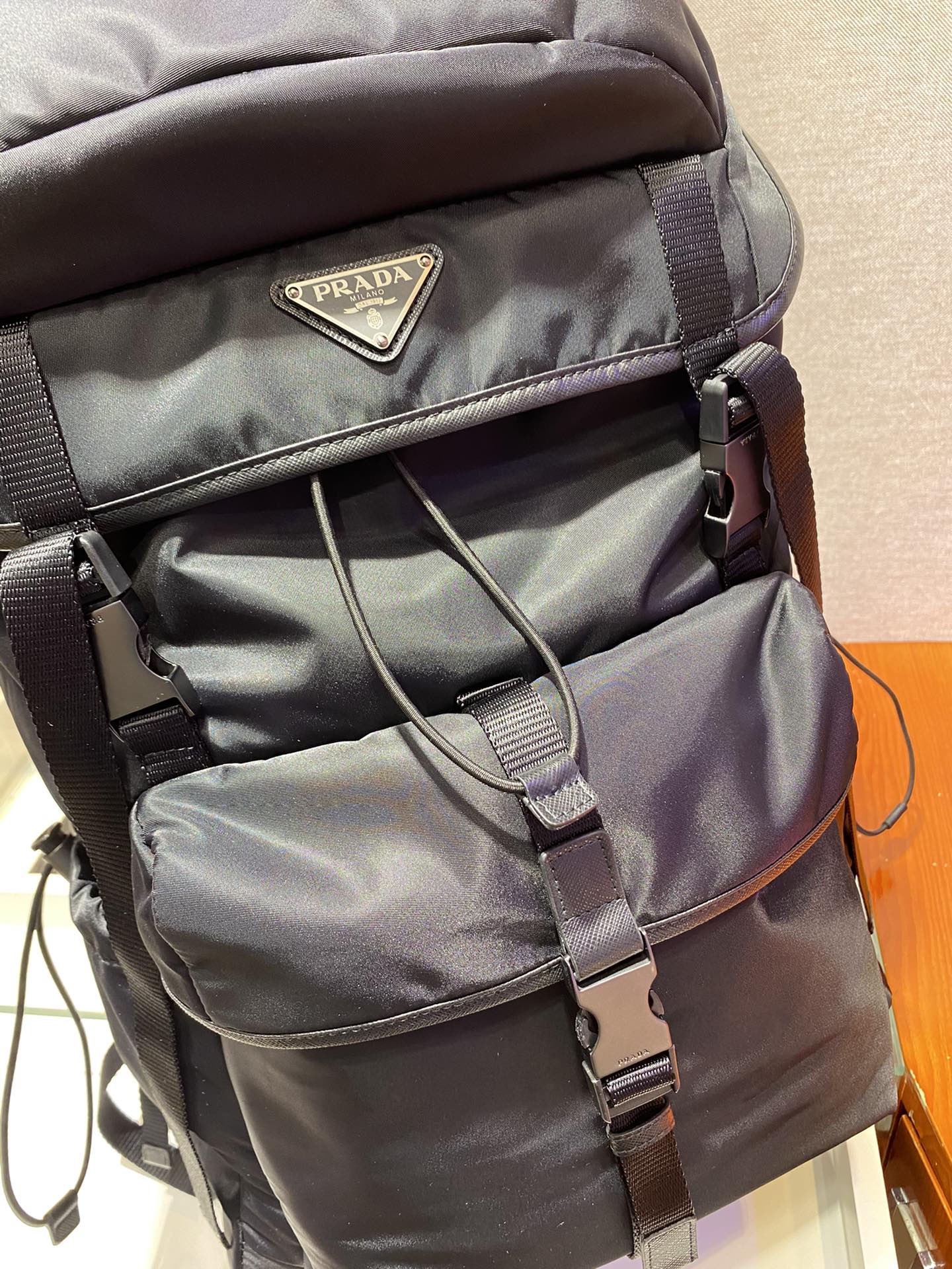 Pra*a  backpack