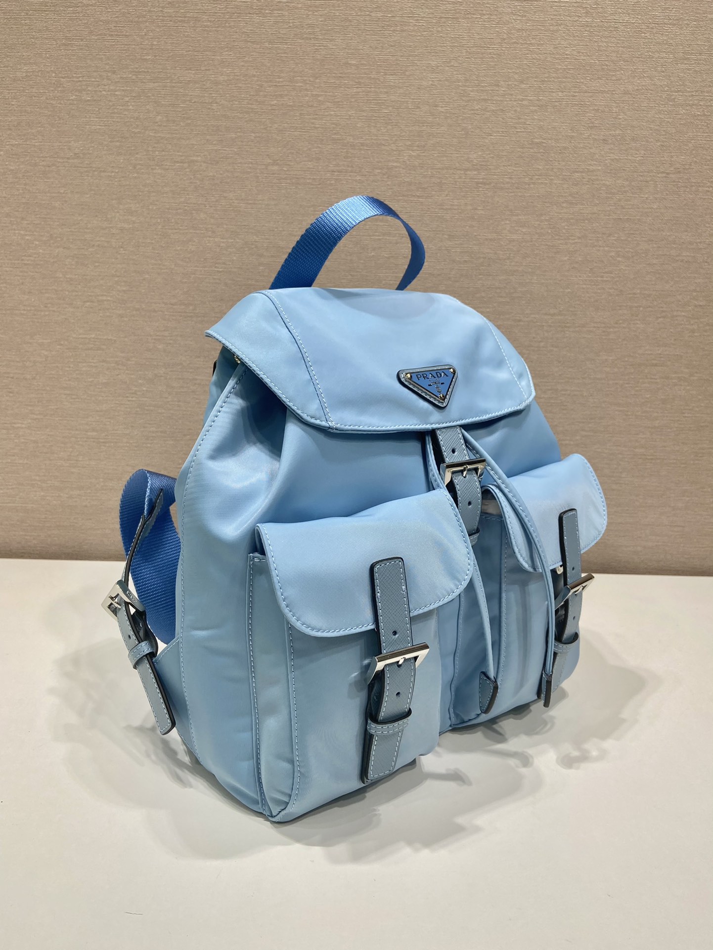 Pra*a small  backpack