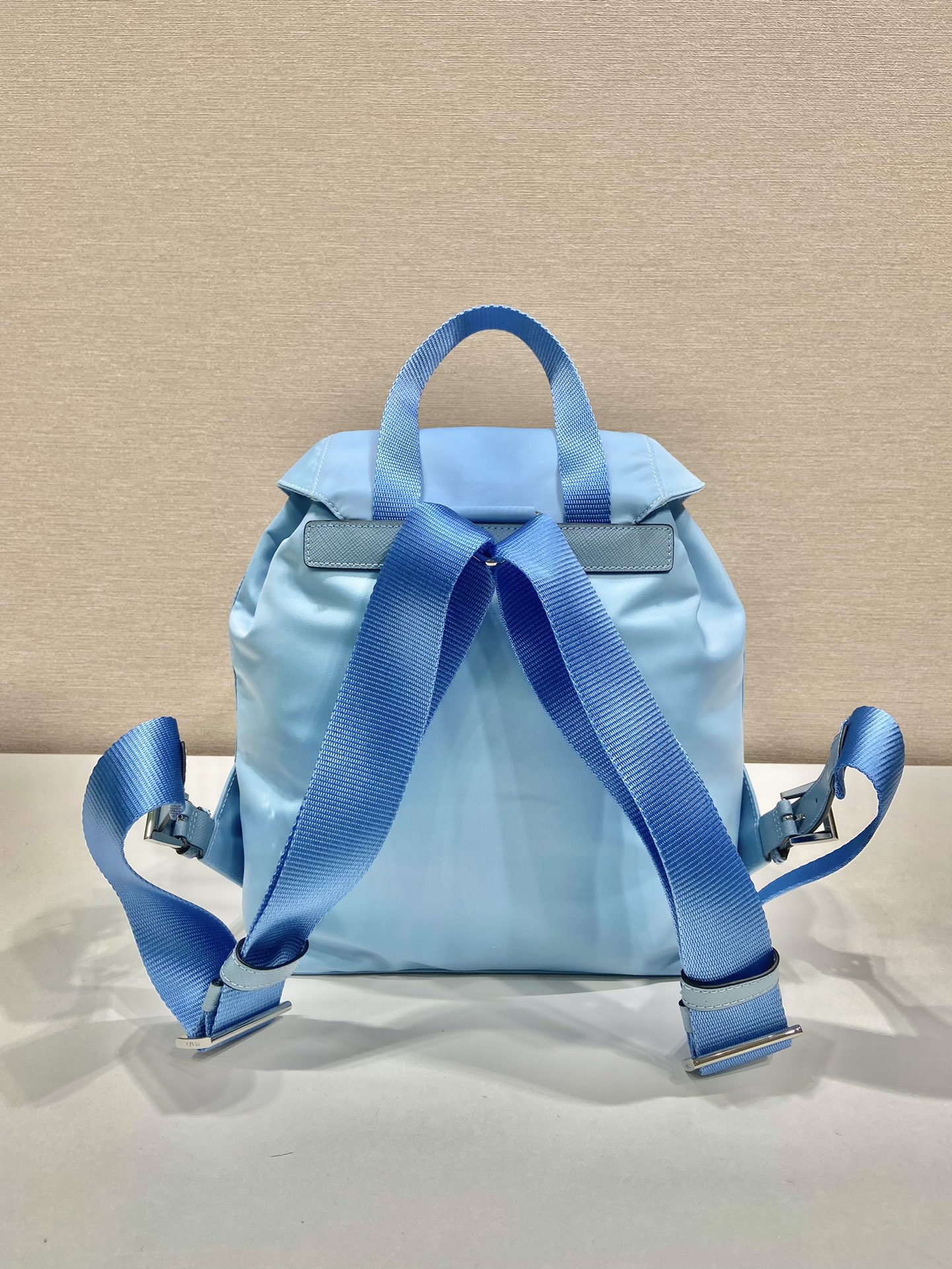 Pra*a small  backpack