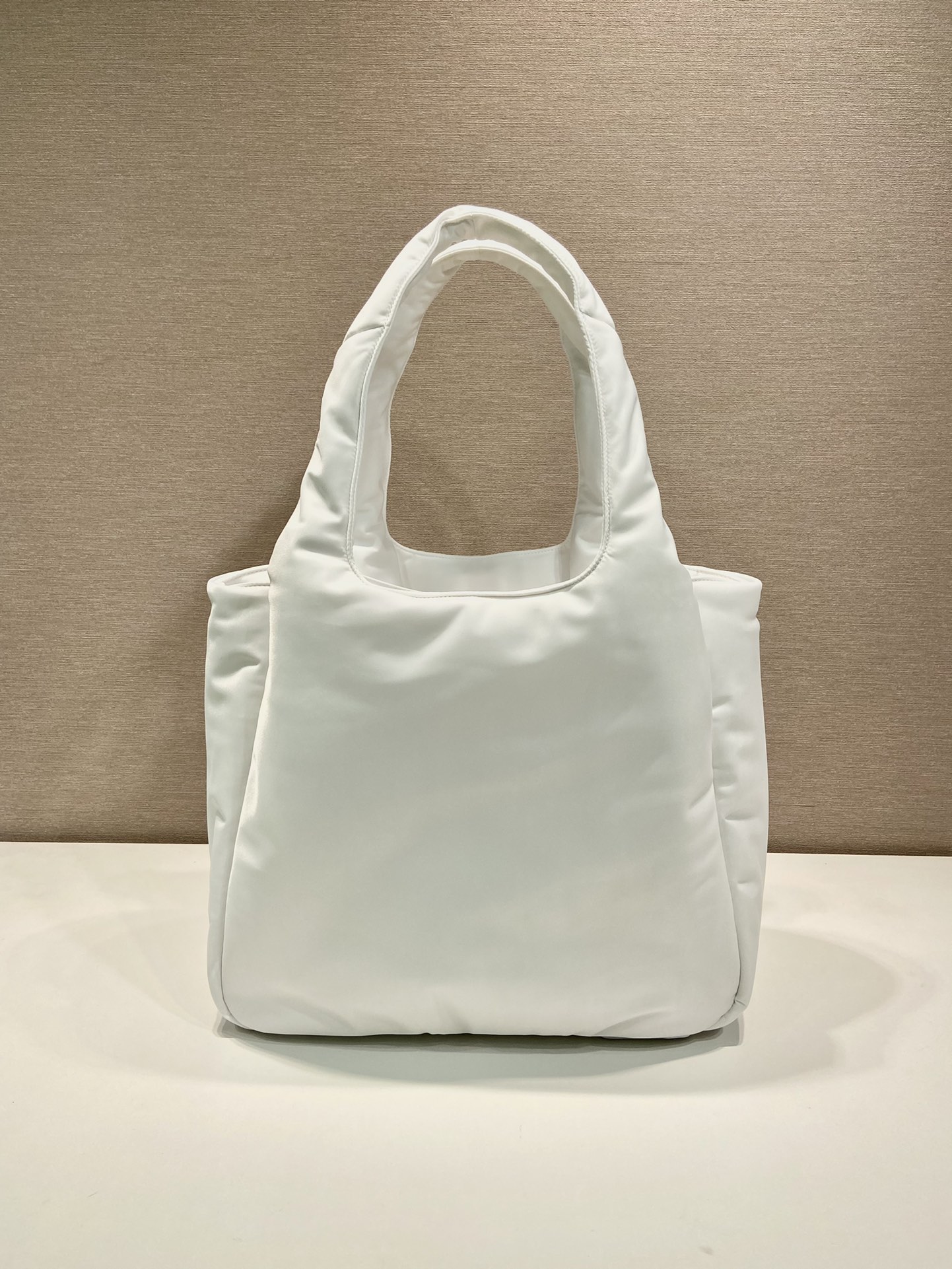 Pra*a large padded re-nylon tote bag