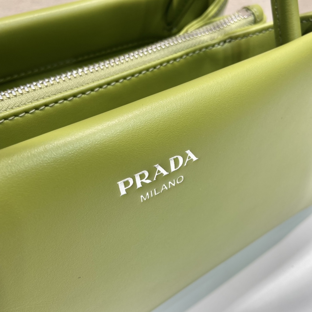 Pra*a leather mini-bag