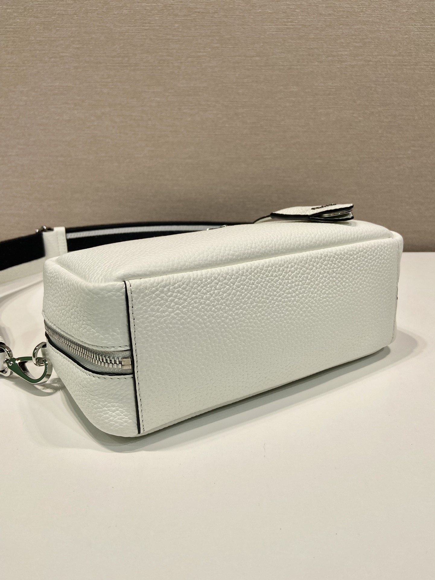 Pra*a leather top-handle bag