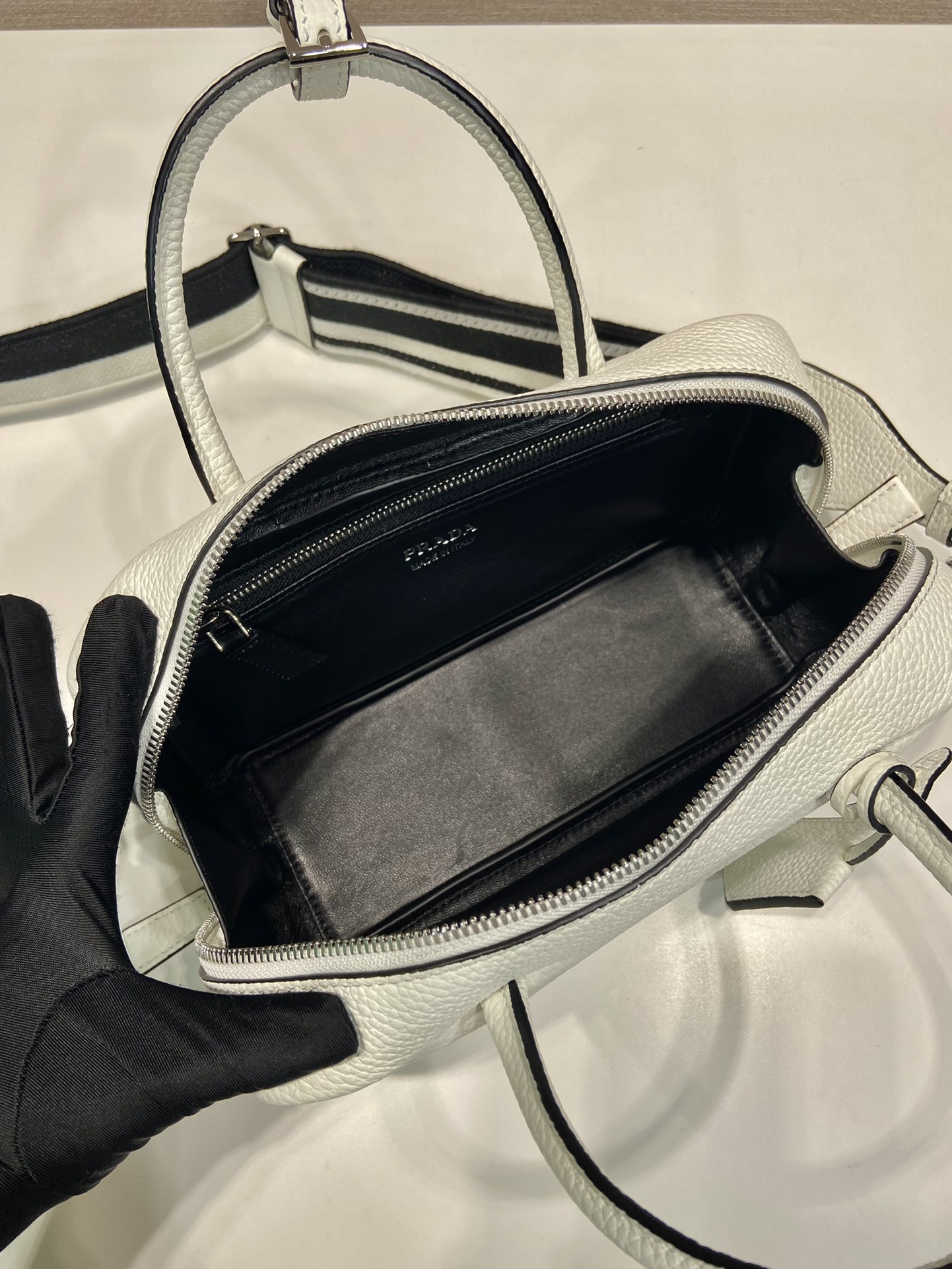 Pra*a leather top-handle bag