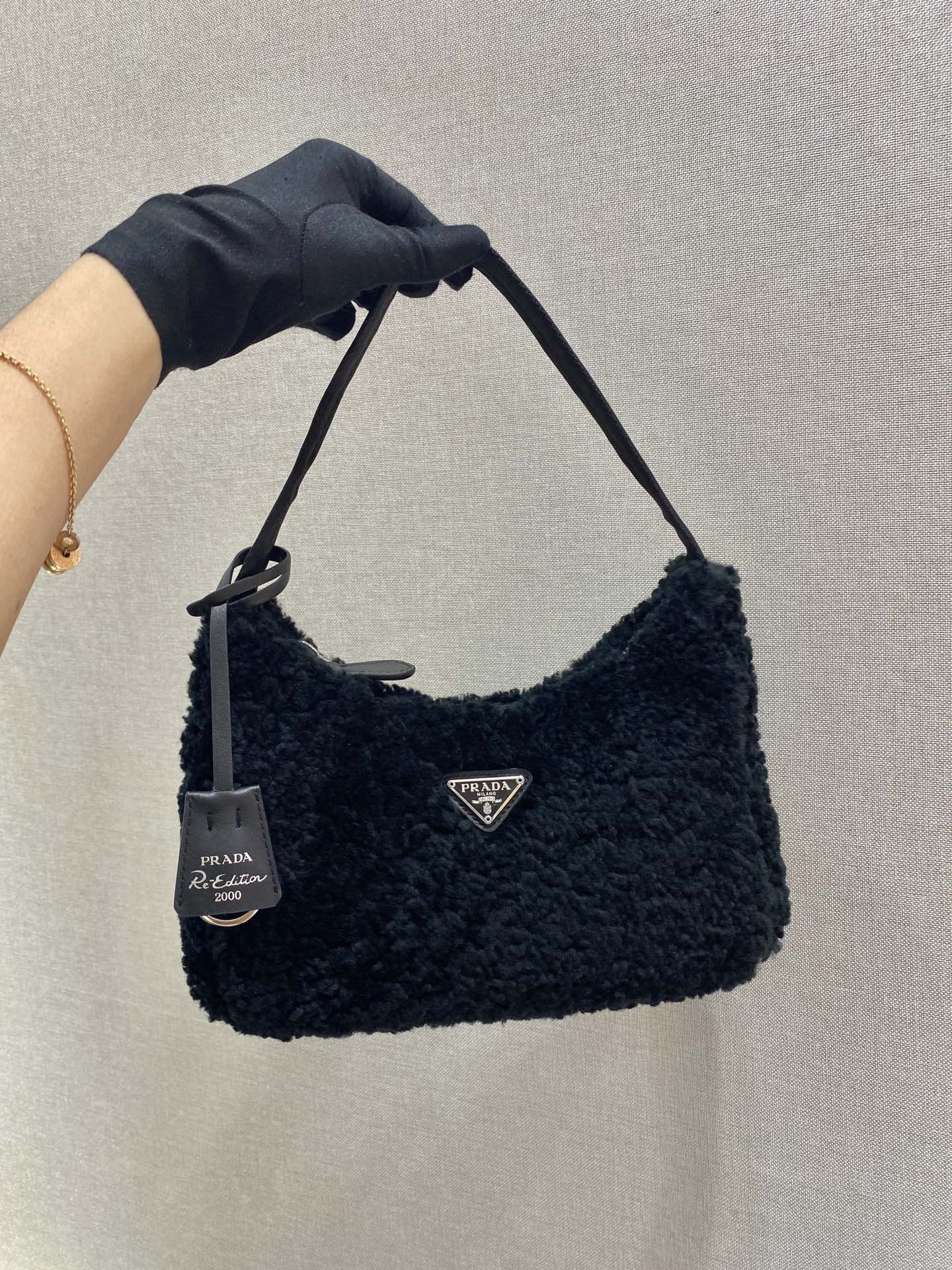 Pra*a hobo bag