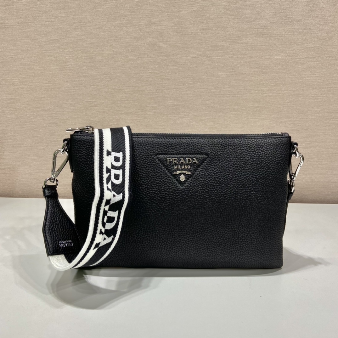 Pra*a leather shoulder bag