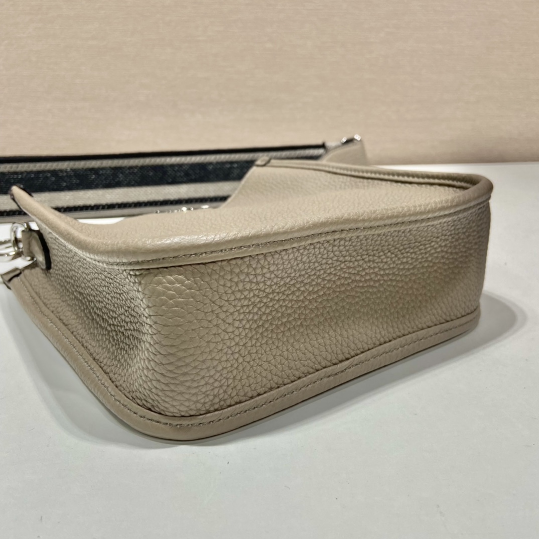 Pra*a leather mini shoulder bag