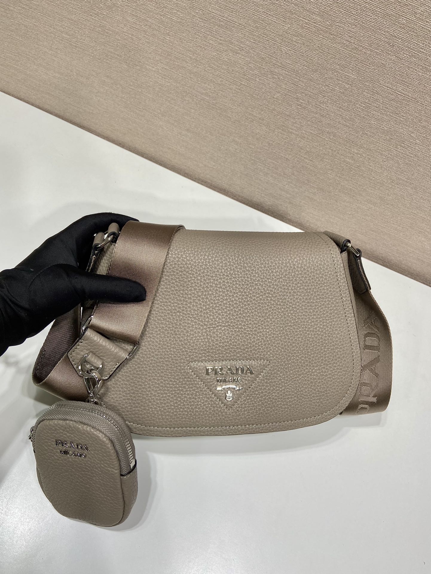 Pra*a shoulder bag