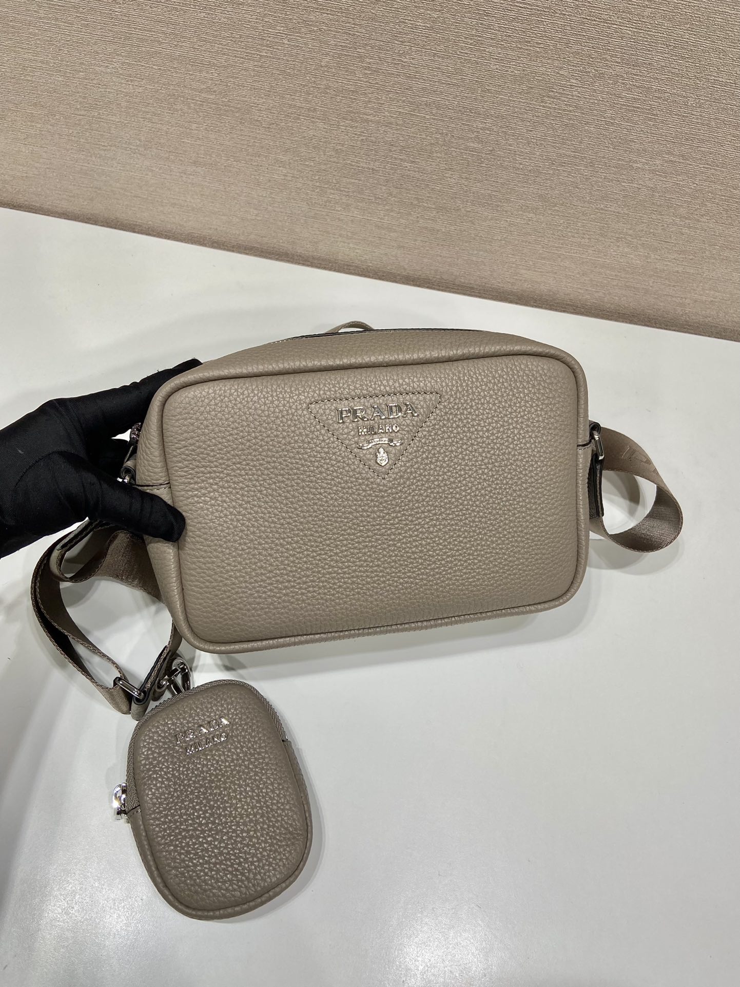 Pra*a leather shoulder bag