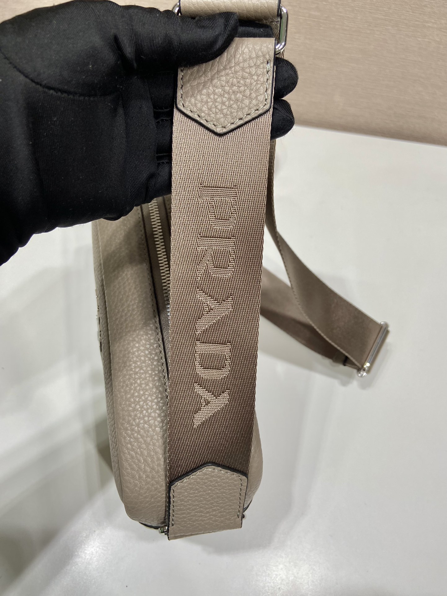 Pra*a leather shoulder bag
