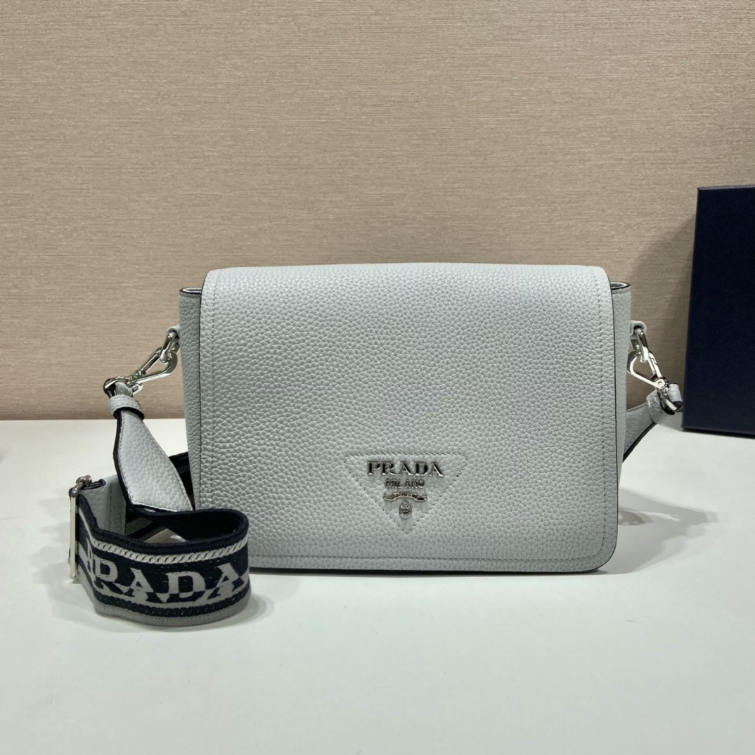 Pra*a leather shoulder bag