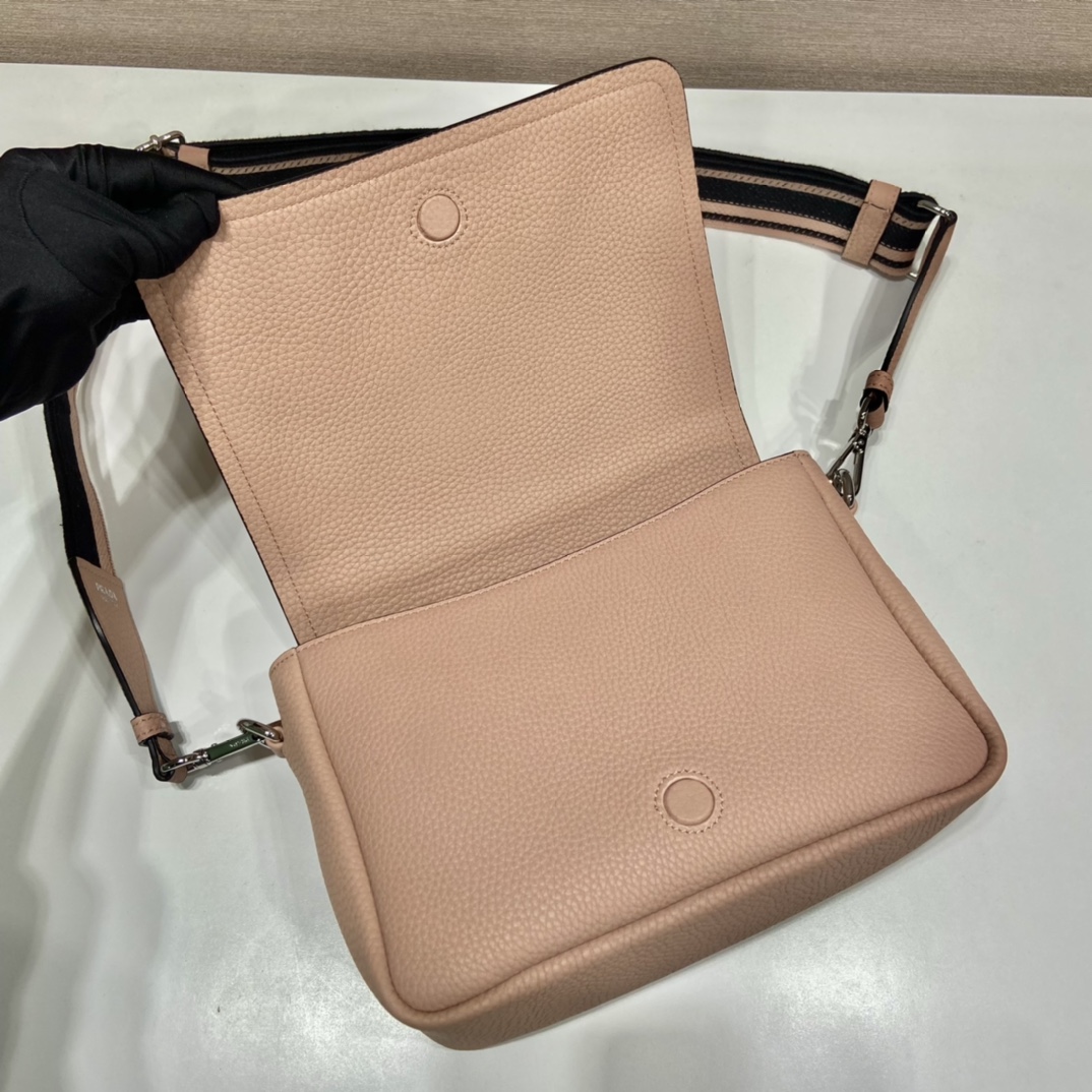 Pra*a leather shoulder bag