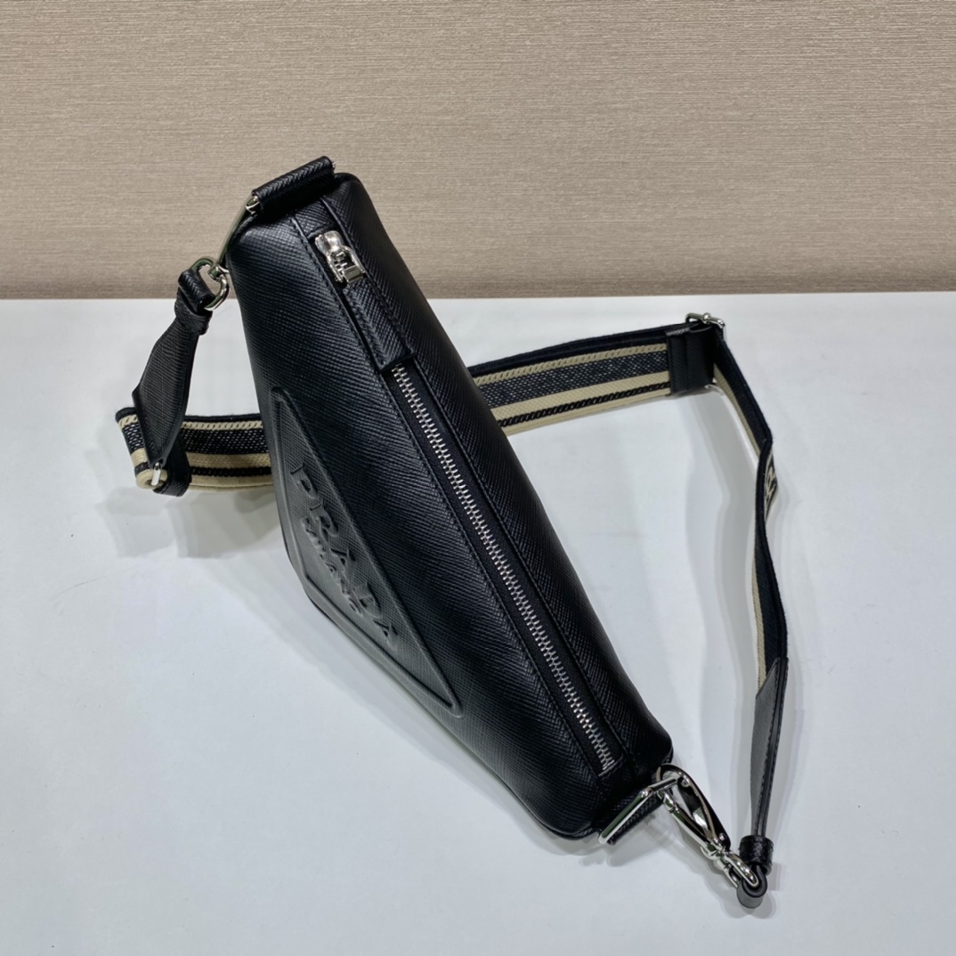 saffiano Pra*a triangle bag