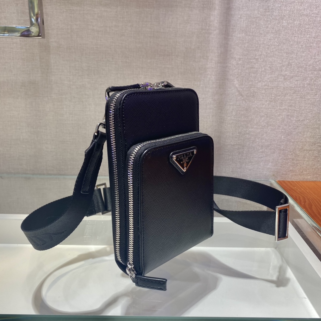 Pra*a saffiano leather smartphone case