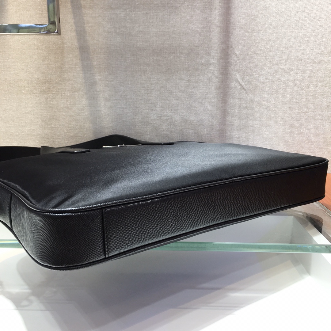 Pra*a saffiano leather work bag
