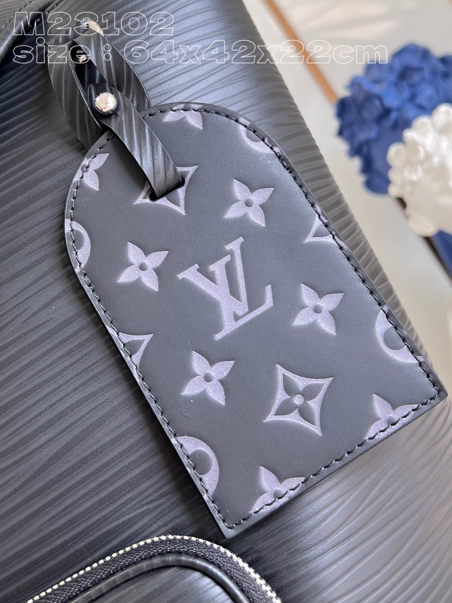 l**is V*t*n montsouris backpack