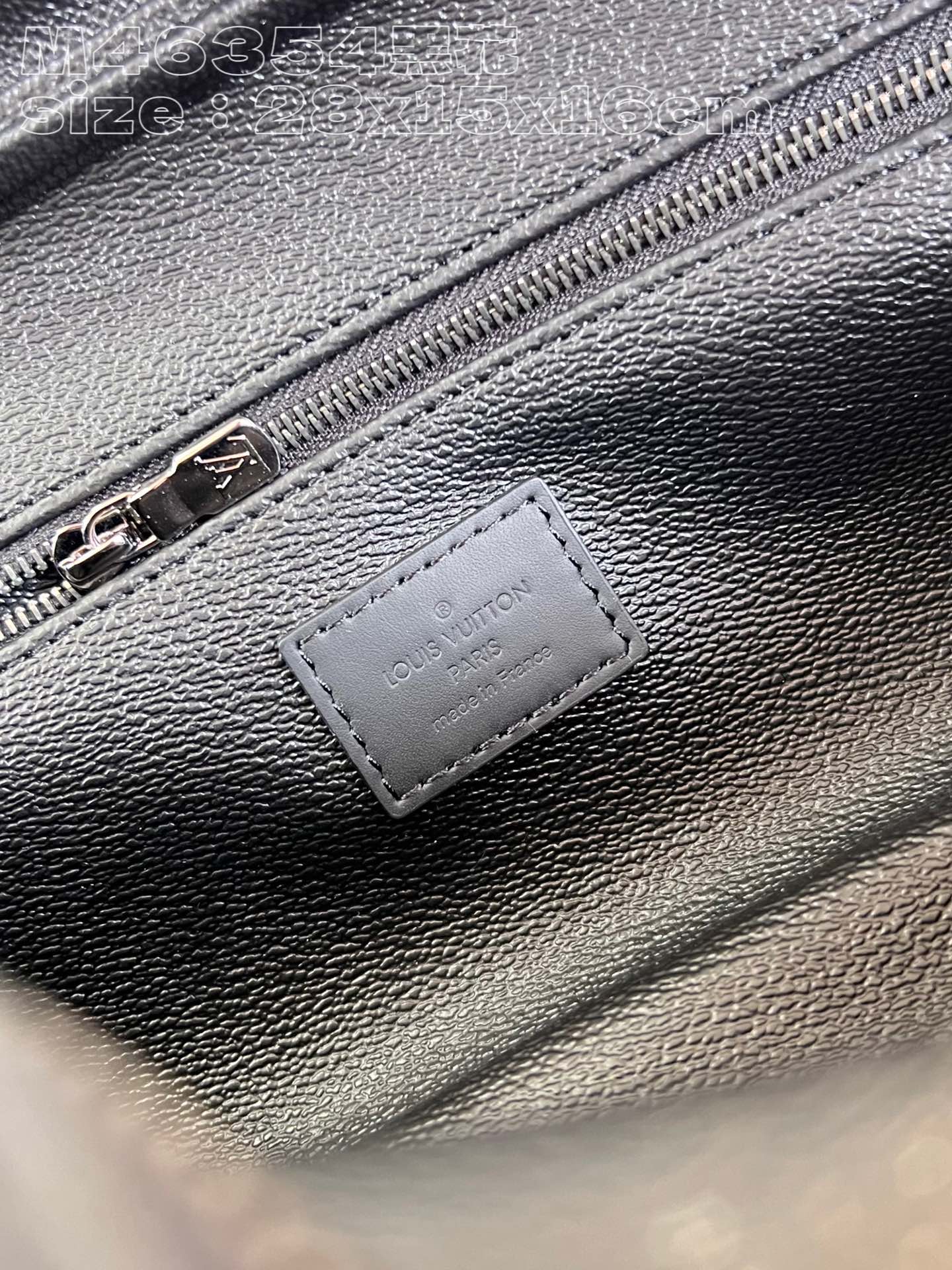 l**is V*t*n dopp kit