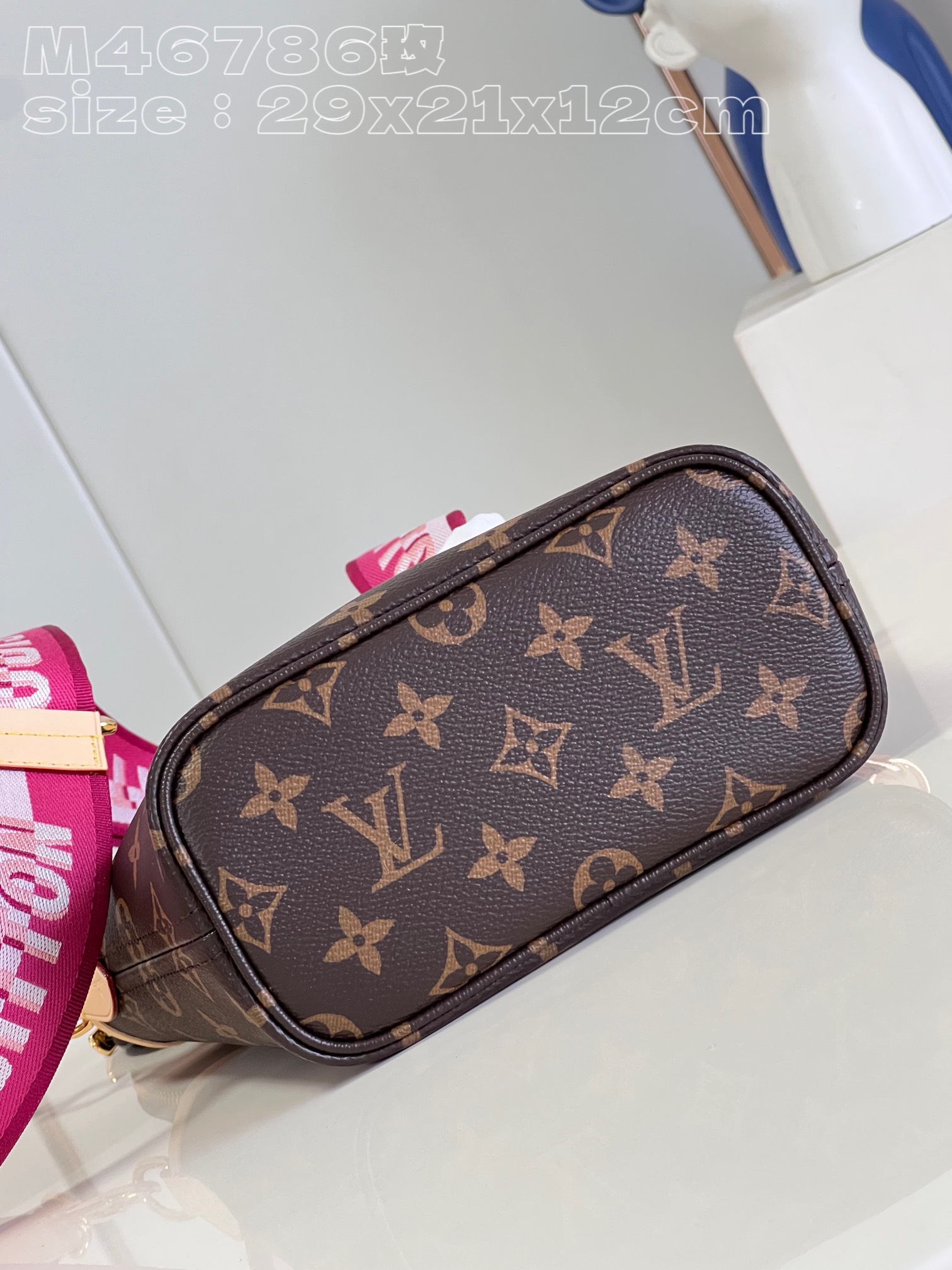 l**is V*t*n neverfull bb bag