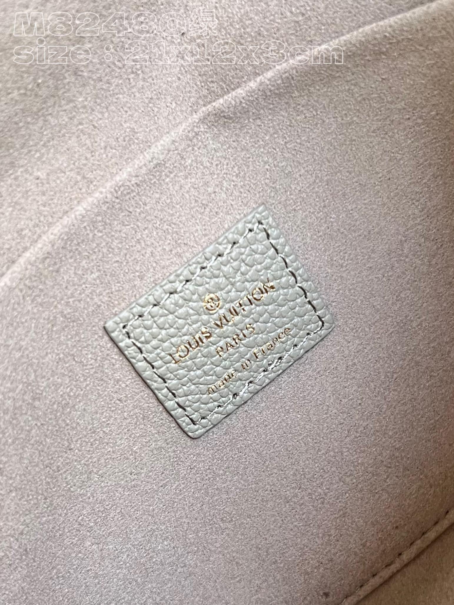 l**is V*t*n pochette felicie bag