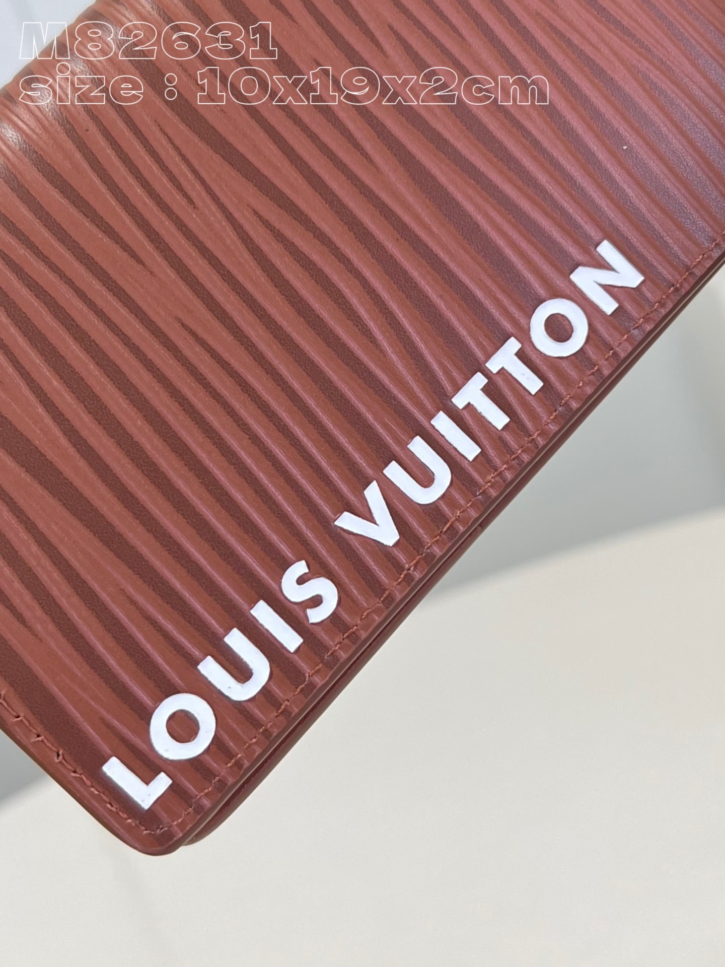 l**is V*t*n brazza wallet