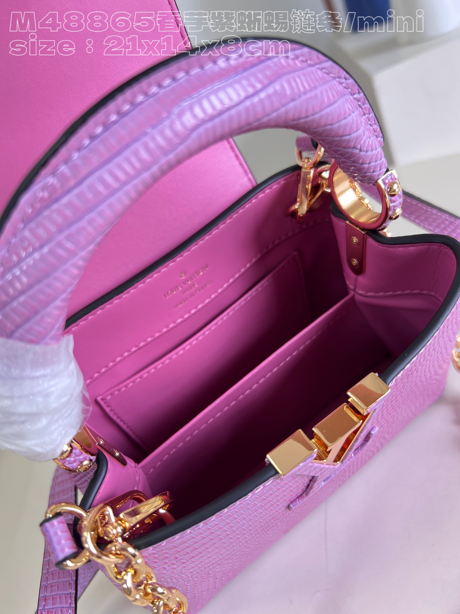 l**is V*t*n capucines mini handbag