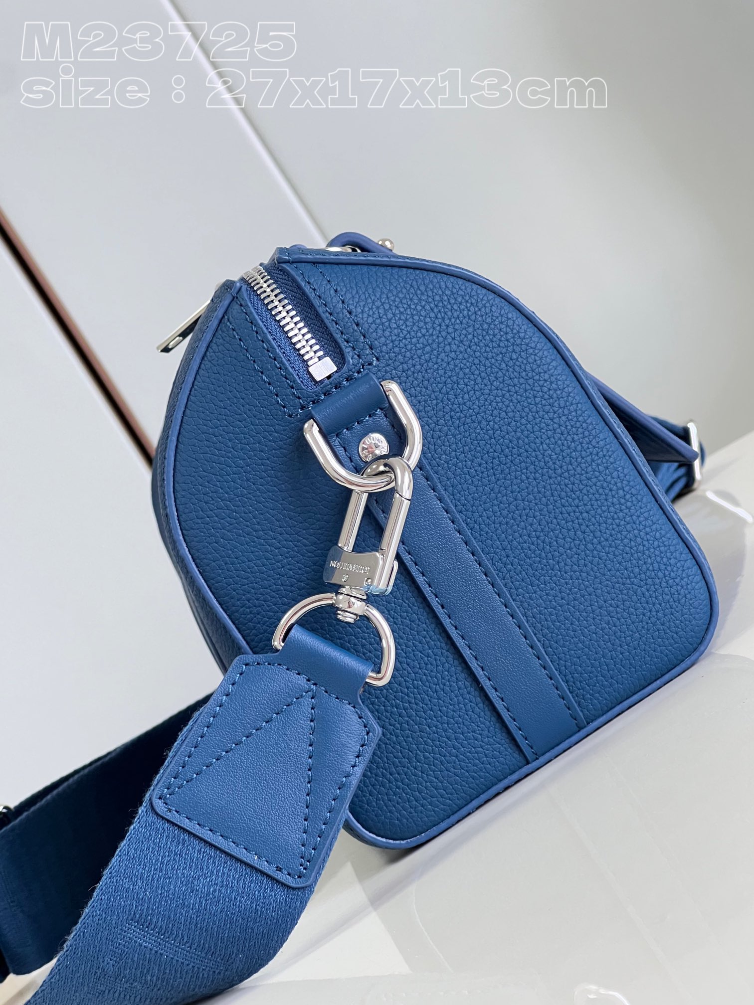 l**is V*t*n city keepall
