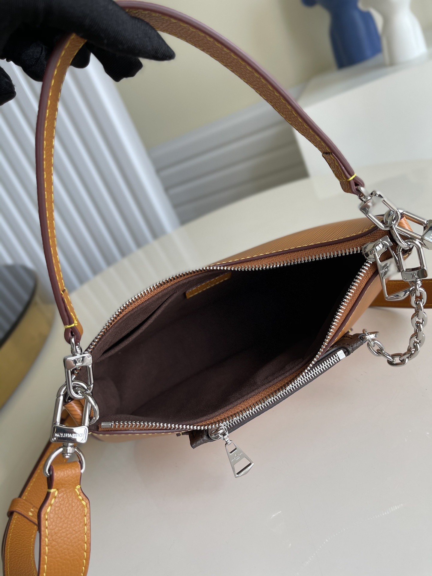 l**is V*t*n  marelle handbag